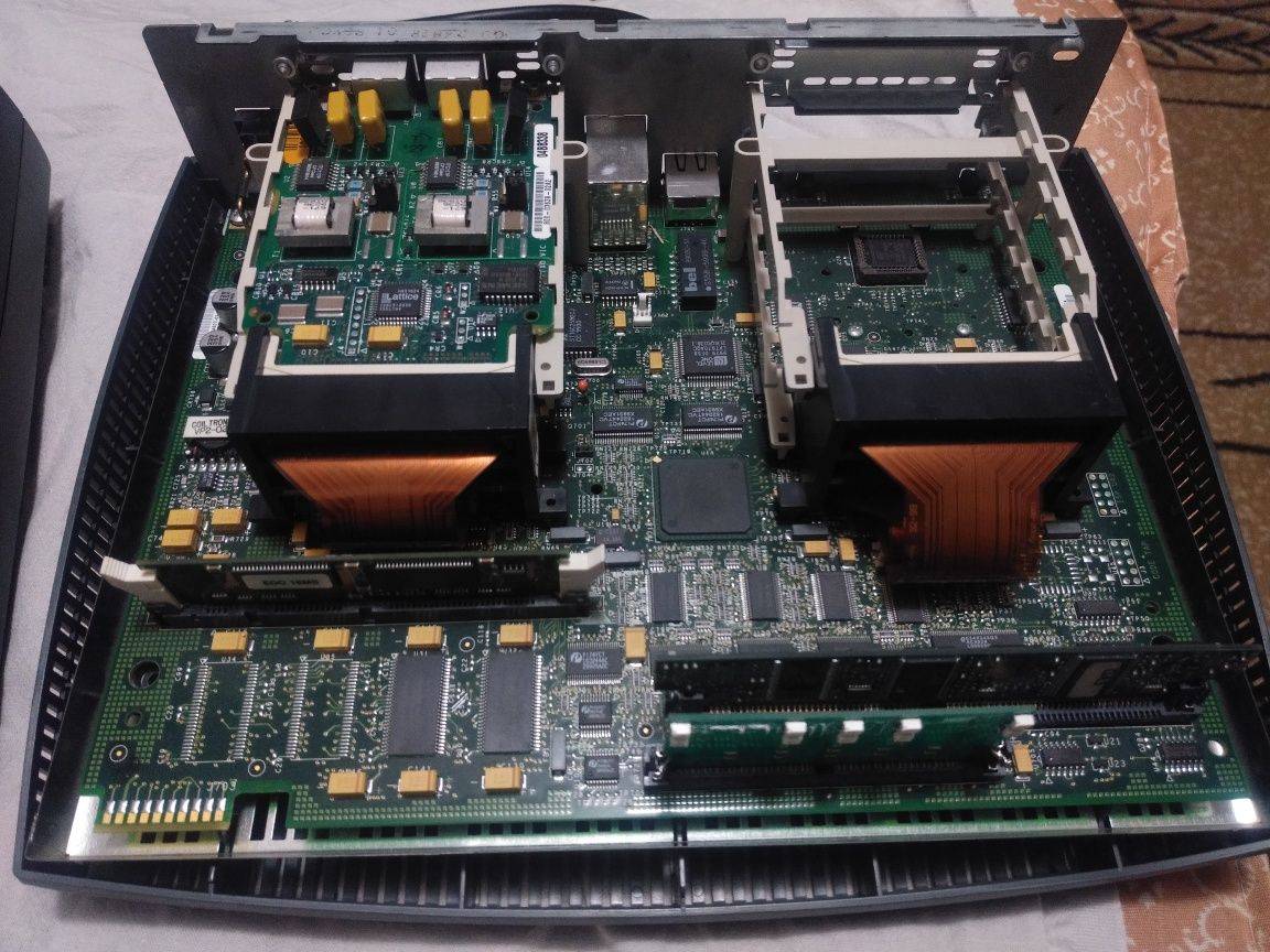 Маршрутизатор Cisco 1750