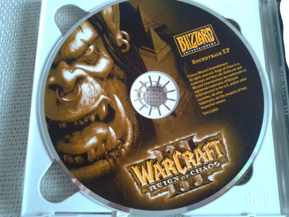 Warcraft III Reign of Chaos +soundtack disc PC