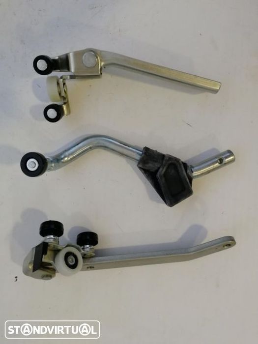 Roletes rodizio dobradiça porta lateral iveco daily 1999 a 2005(novo)