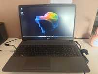 Laptop HP 255 G8