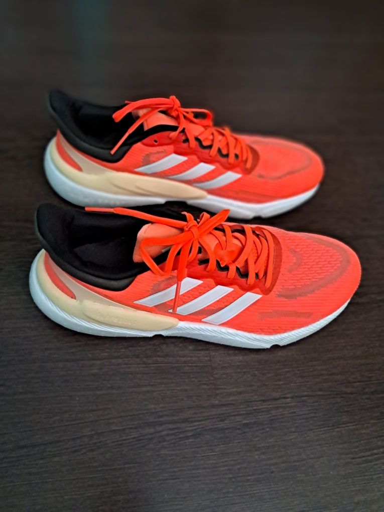 Кросівки Adidas Solarboost 5 Red.   Р 44 ..27.5 с.м