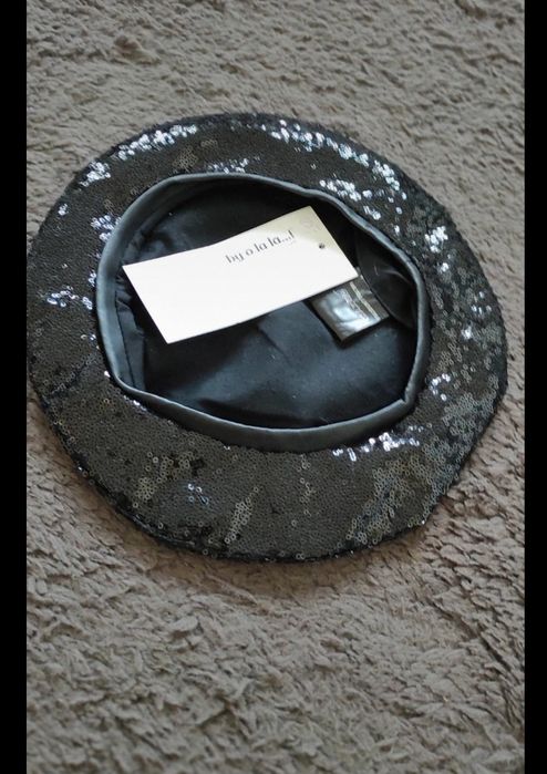 Beret czarne cyrkonie