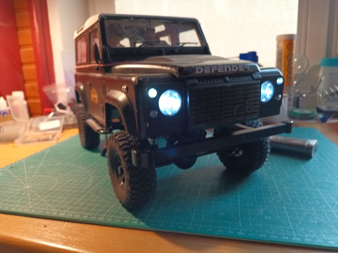 RC trial crawler 1/10 defender D90 hardbody  jak rc4wd