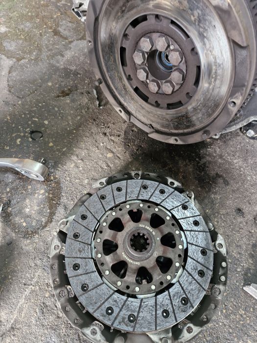 Sprzegło dwumasa bmw benzyna m52 m54