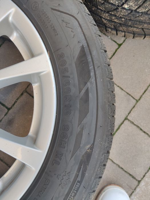 Koła 16' BMW F30+nowe opony zimowe