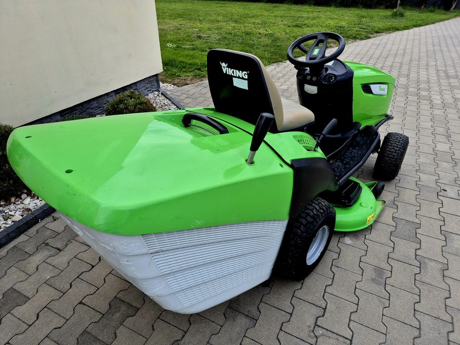 Traktorek Kosiarka STIHL VIKING T6 MT6112C
