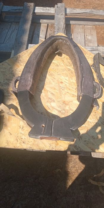 Хомут для коня коняча упряж