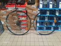Par de rodas 29 com discos e carreto 8v