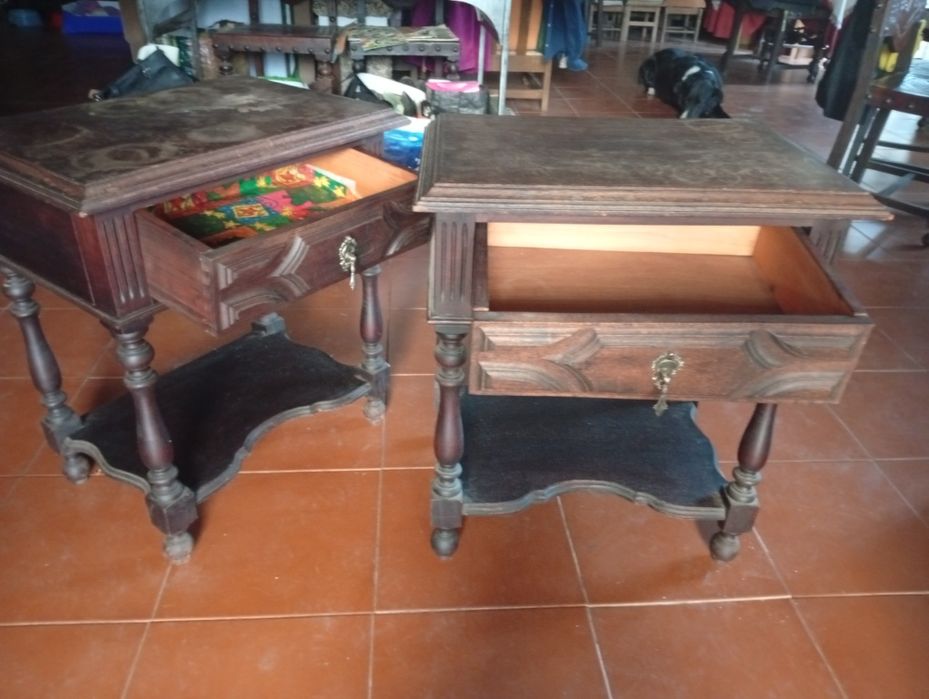 Mesa de cabeceira