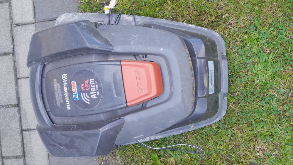 Roboty koszace Bosch Intengo Stiga Autoclip 127 i Husqvarna CS P1