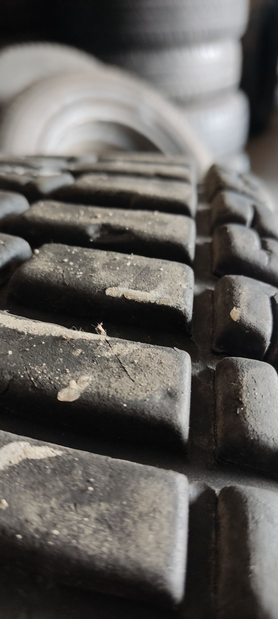 215 65r15 BFGoodrich g-force szutrowa