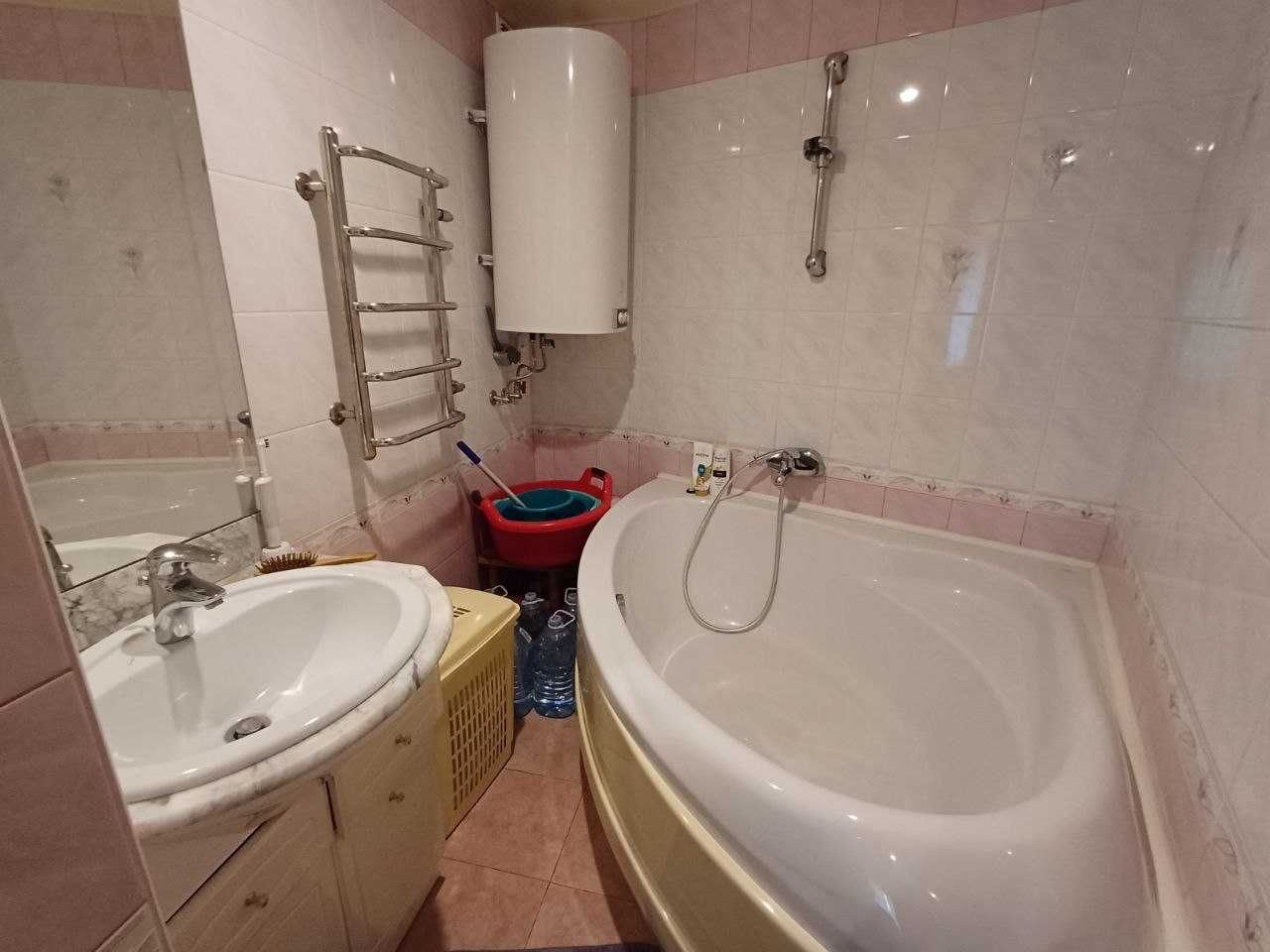 Продам ШИКАРНУЮ 4 комнатную квартиру 86 м2 с ремонтом, Победа-4