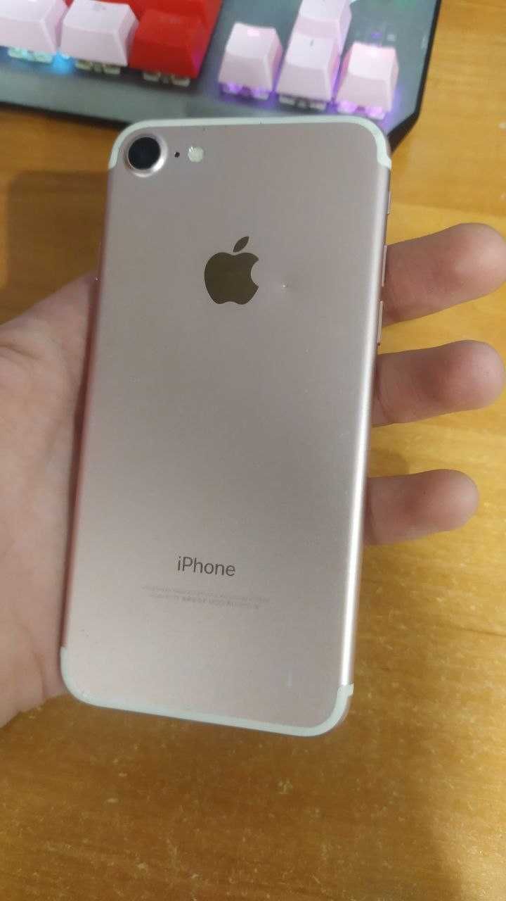 Продам айфон 7 iPhone 7