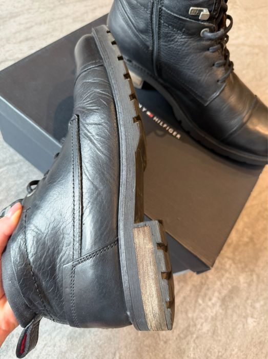 Ботінки Tommy Hilfiger 44 розмір