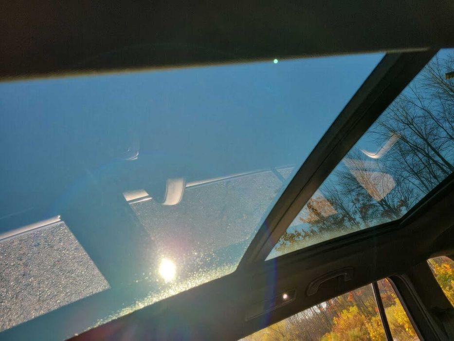 Volkswagen Tiguan SEL R-Line 4Motion      2024