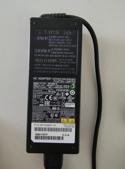 Carregador portátil Fujitsu