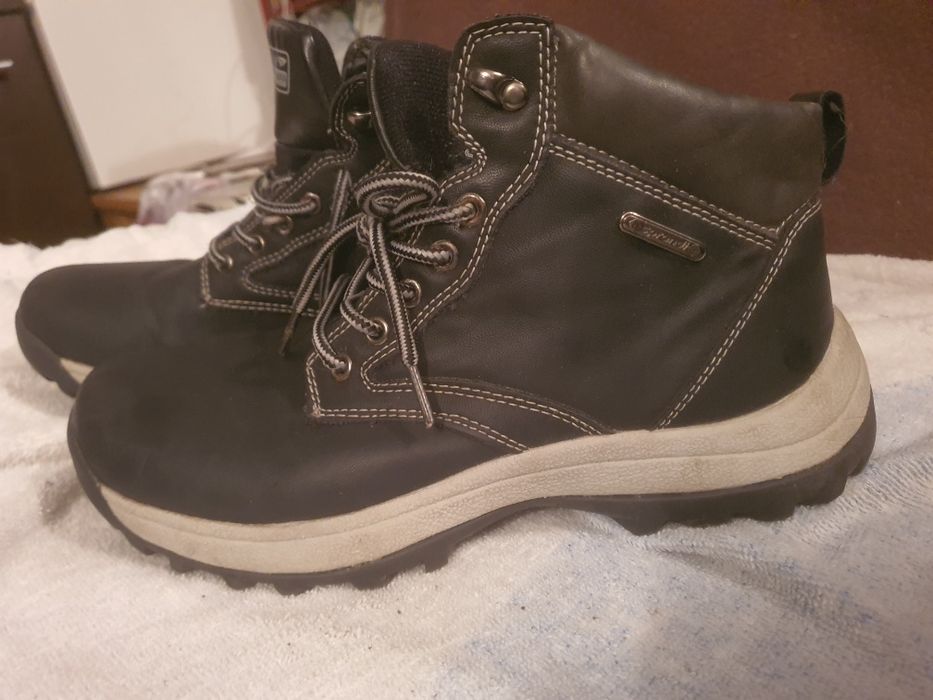 Buty Sprandi ocieplane jesienno-zimowe rozm 39