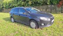 Ford Focus III uszkodzony blacharsko, sprawny mechanicznie.