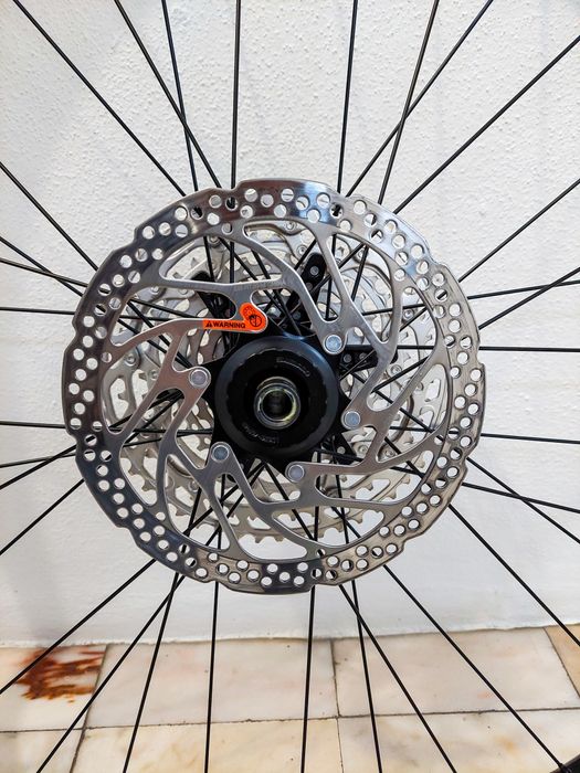 Travões Shimano 4 pistões
