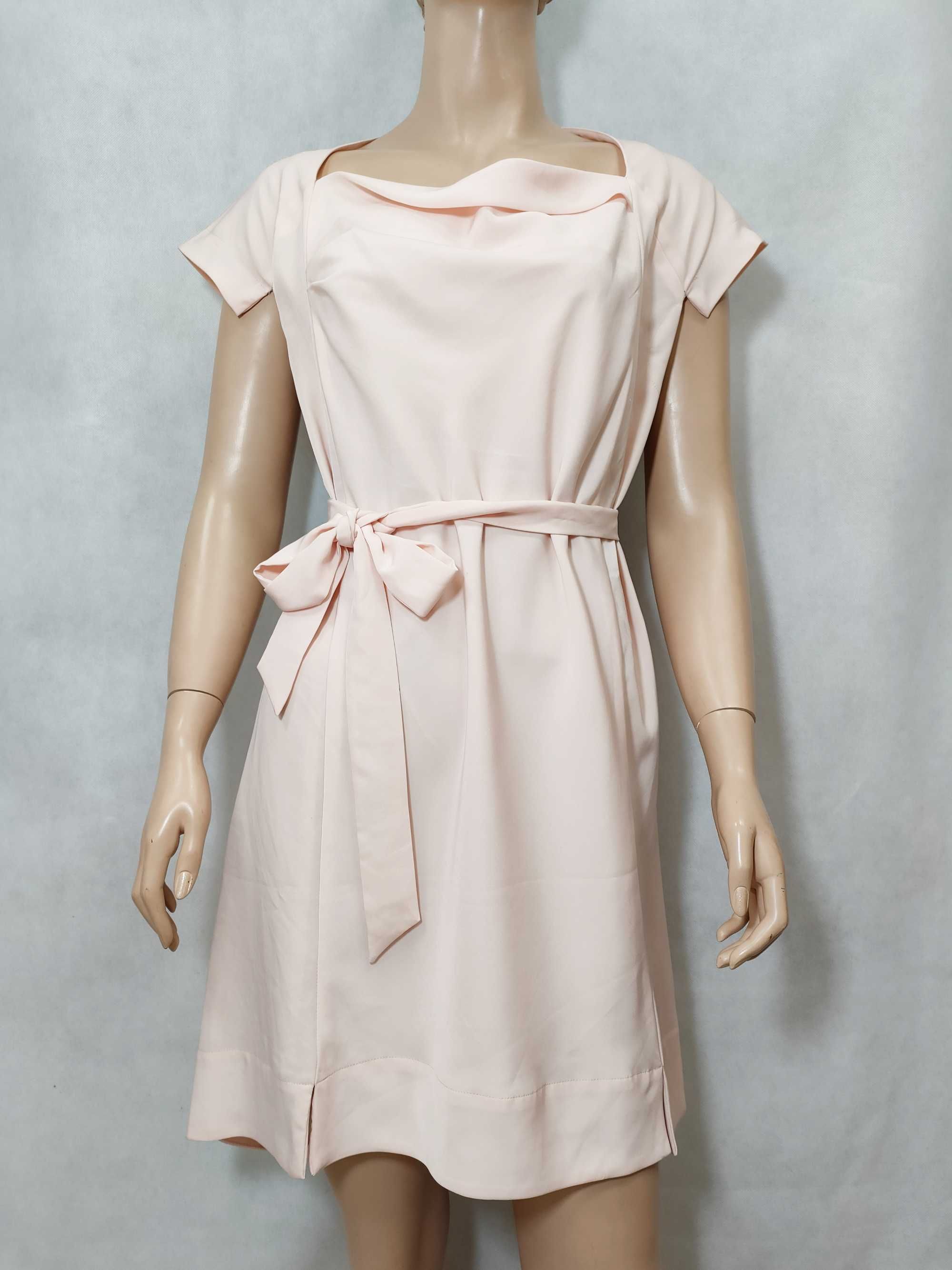 Sukienka wizytowa elegancka pudrowy róż klasyczna 48 SU0239C