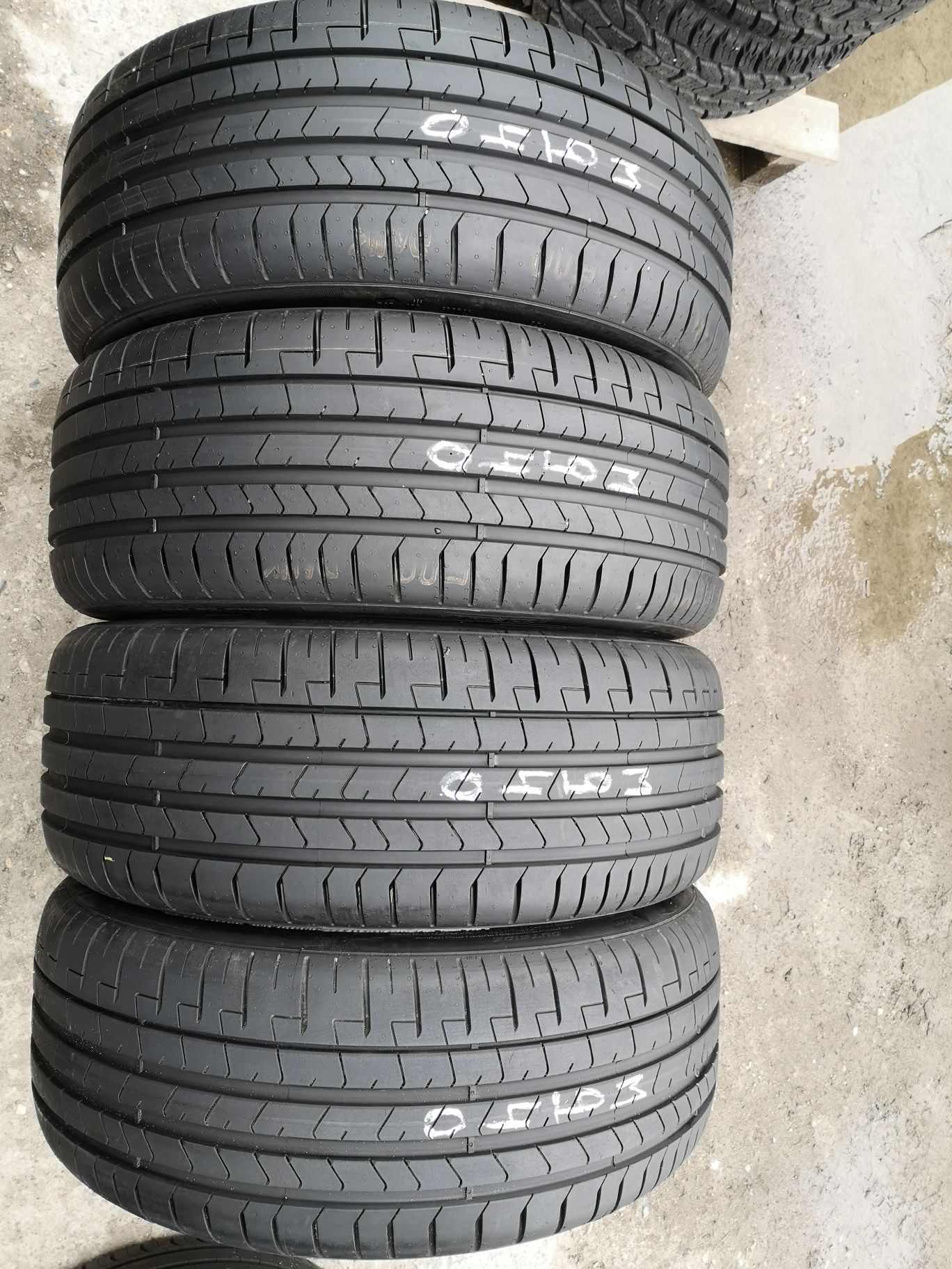 Nowe opony letnie 215/40/18 Pirelli Pzero 4szt 2022r