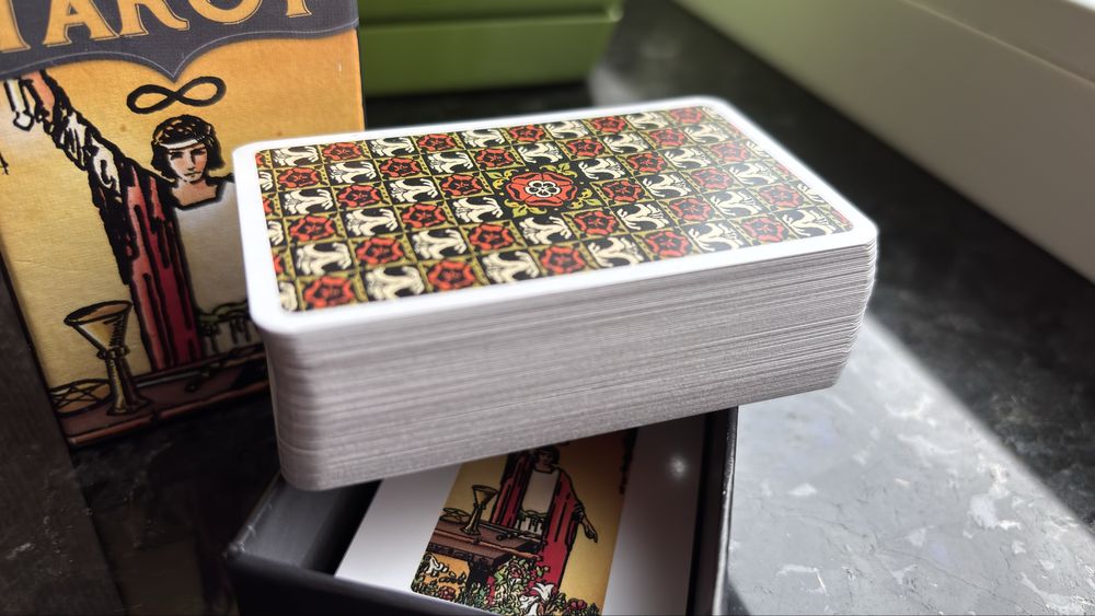 Radiant Wise Spirit Tarot mini Таро Сяючого Мудрого Духа Lo Scarabeo