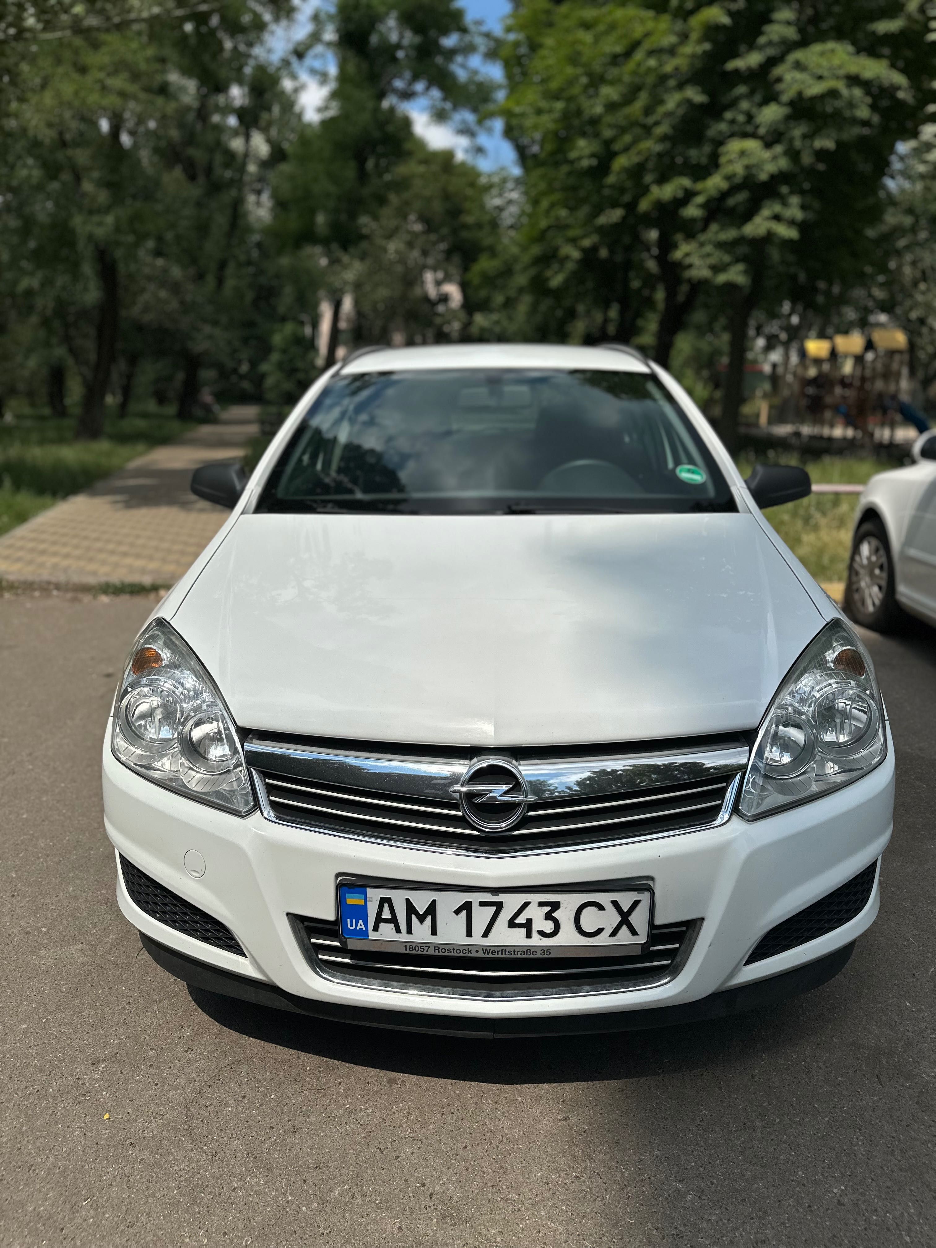 Opel Astra H 1.6 Газ/Бензин 2009