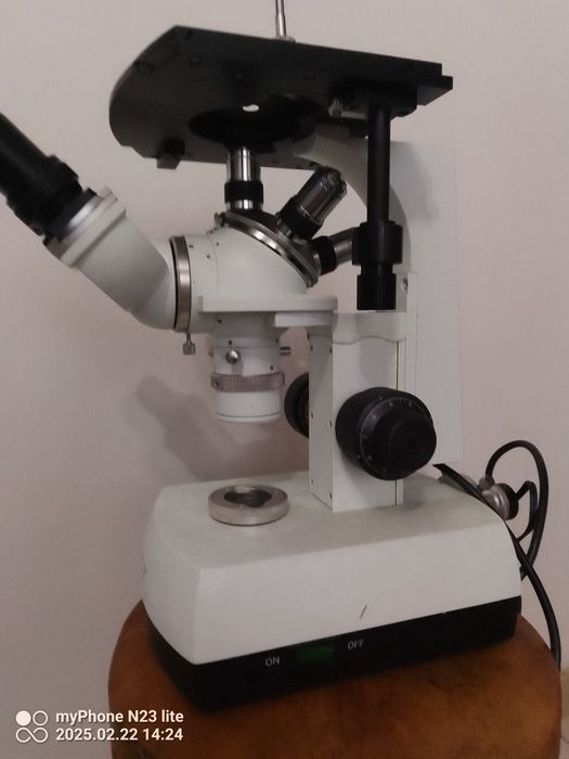 Mikroskop optyczny COIC