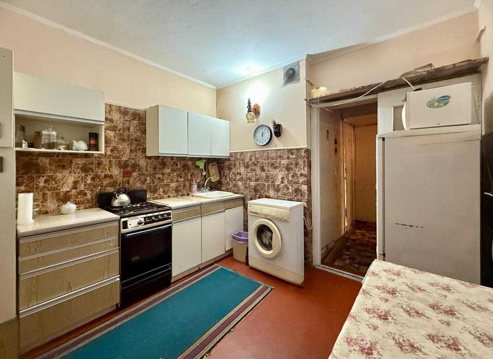 Продаж 2-кімнатної квартири Сихів