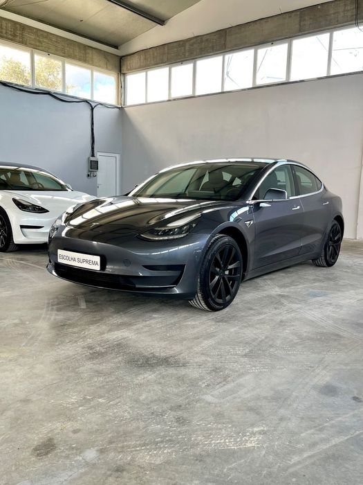 Tesla Model 3 Standard Range Plus RWD