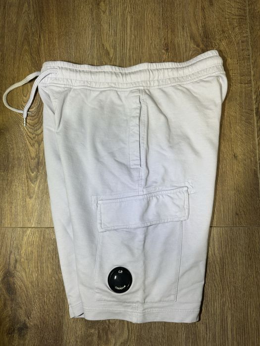 C.P. Company shorts / сп компані шорти ОРИГІНАЛ (розмір S)