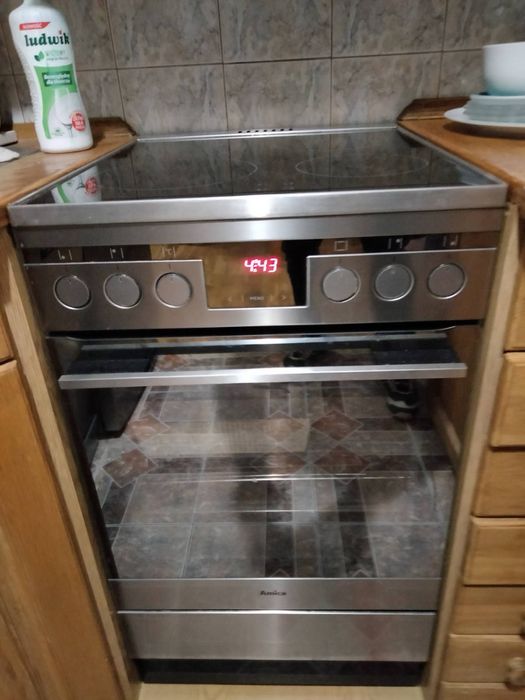 Piekarnik z indukcja na sprzedaz