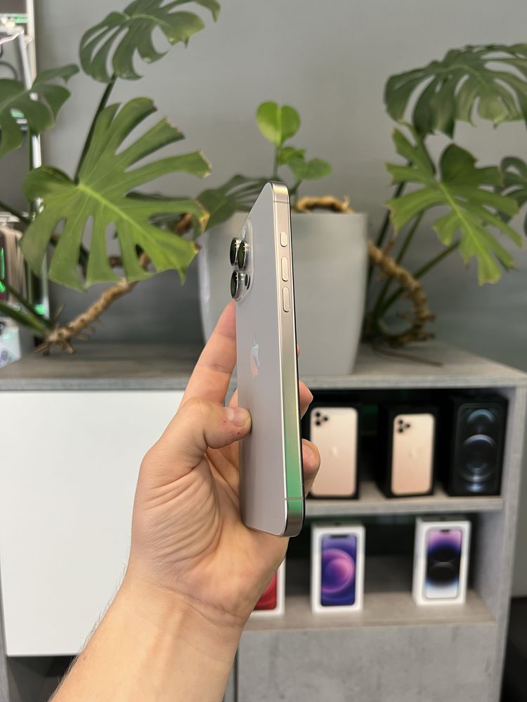 iPhone 16 Pro Max 256GB Natural Titanium Neverlock з Гарантією