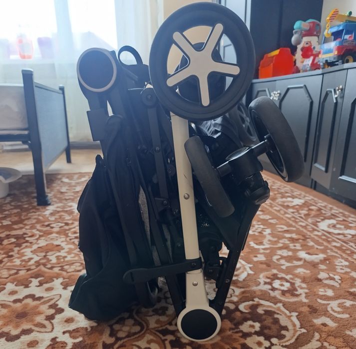 Прогулянкова коляска Chicco Miinimo 2