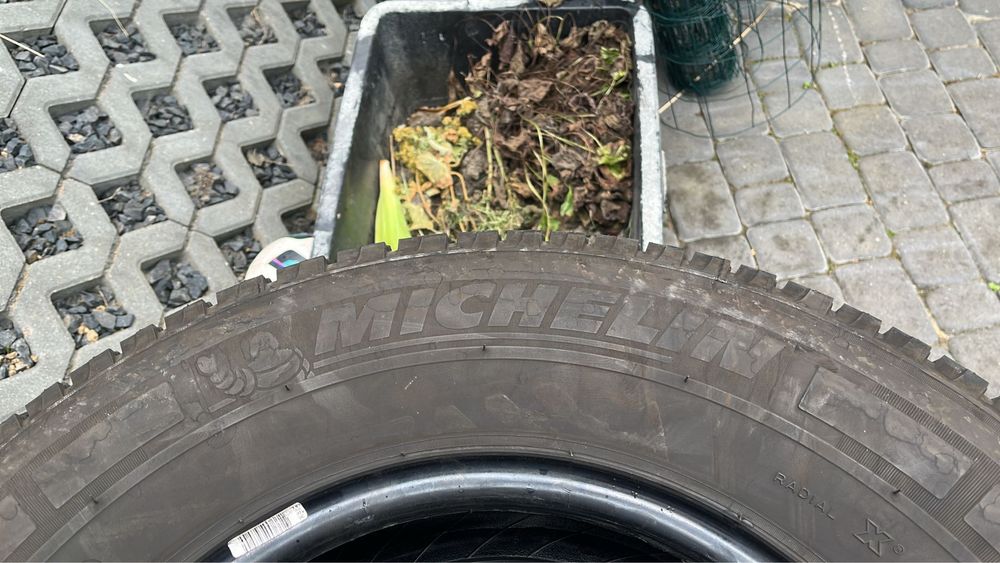 Michelin Agilis Camping 225/75/R16 CP