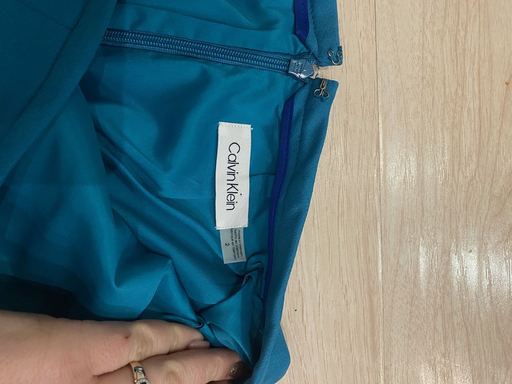 Костюм новий calvin Klein