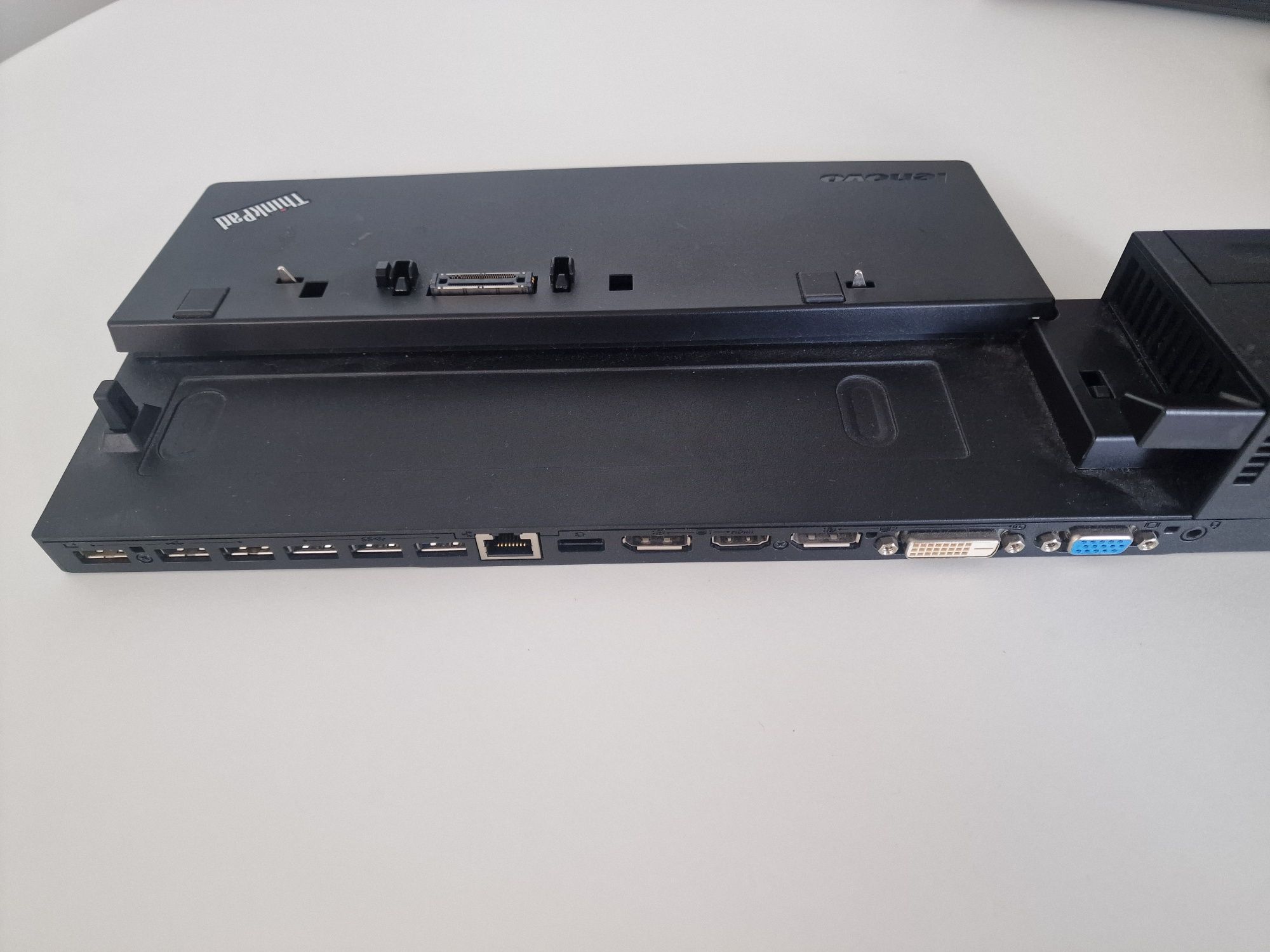Portátil Lenovo T450, i5-4300U, 16Gb RAM, 240Gb SSD + Dock Station