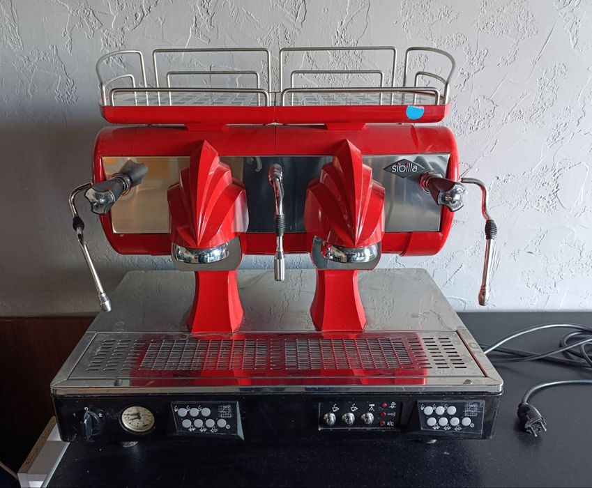 Рожкова кавоварка. Кавоварка. Кавовий апарат. CMA SAE2