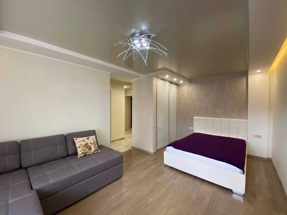 Оренда однокімнатної квартири 300$ бульвар П.Куліша