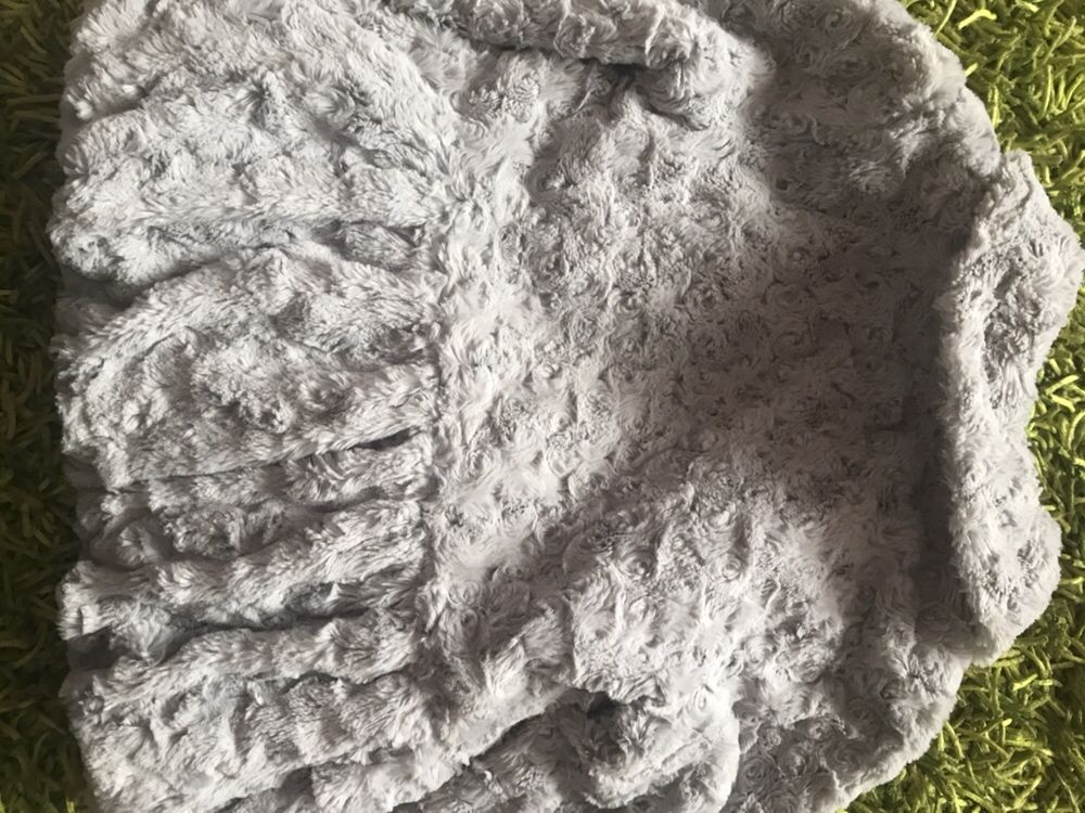 Mayoral szare futerko kurteczka rozm. 128 cm 7-8 lat