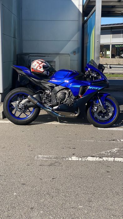 Yamaha yzf 1000 r1
