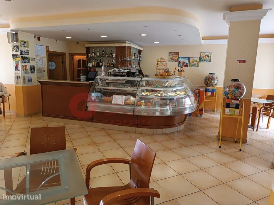 Espaço Comercial Prime no Centro de Faro