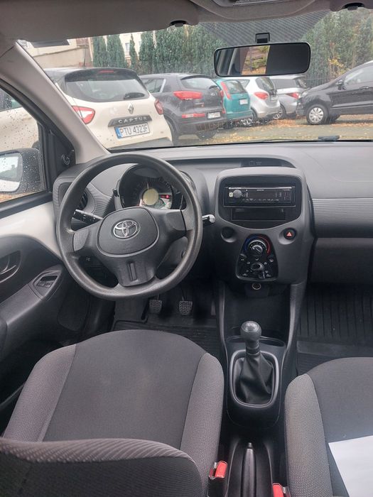 Toyota Aygo 2016 r mały przebieg