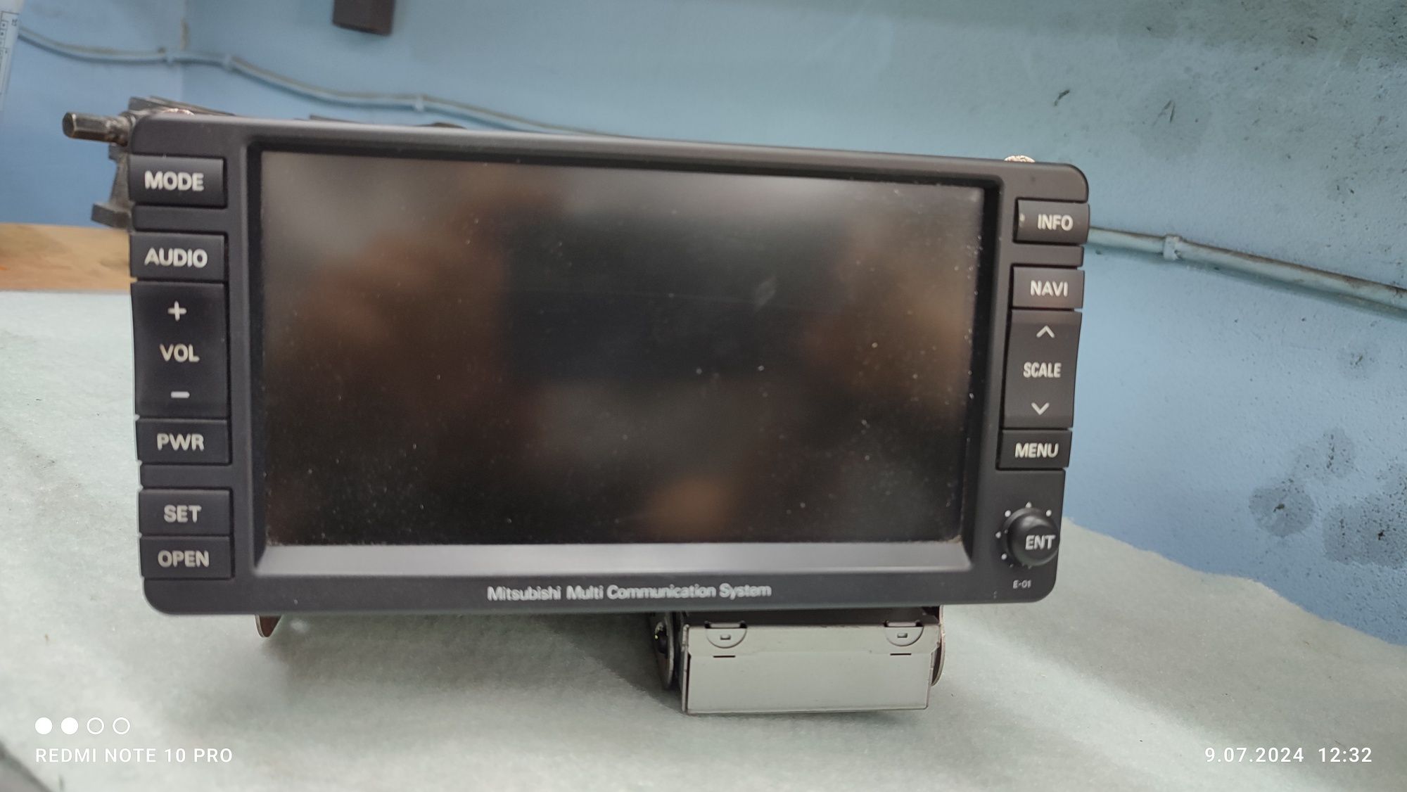 Radionawigacja Mitschubischi Outlander 2