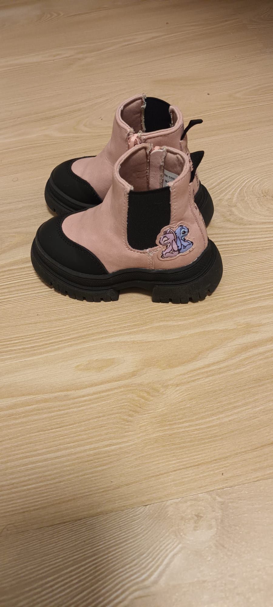 Botas menina Angel e Stitch