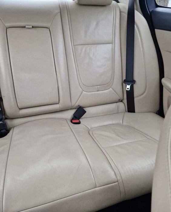 Продам Jaguar XF 2.0 2013 року у хорошому стані