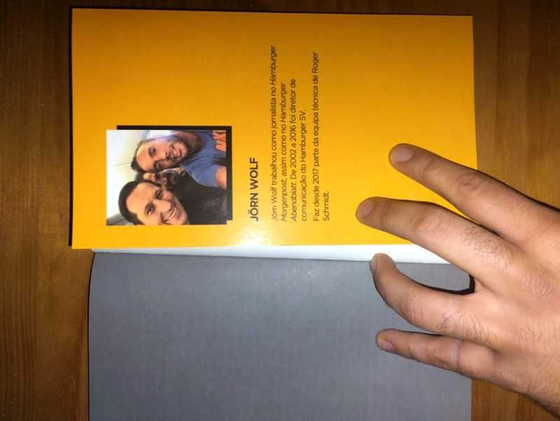 Livro Roger Schmidt