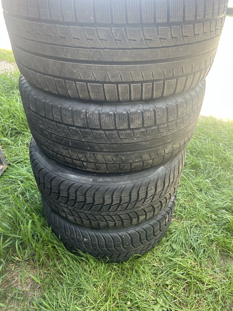 Продам диски R18 з резиною