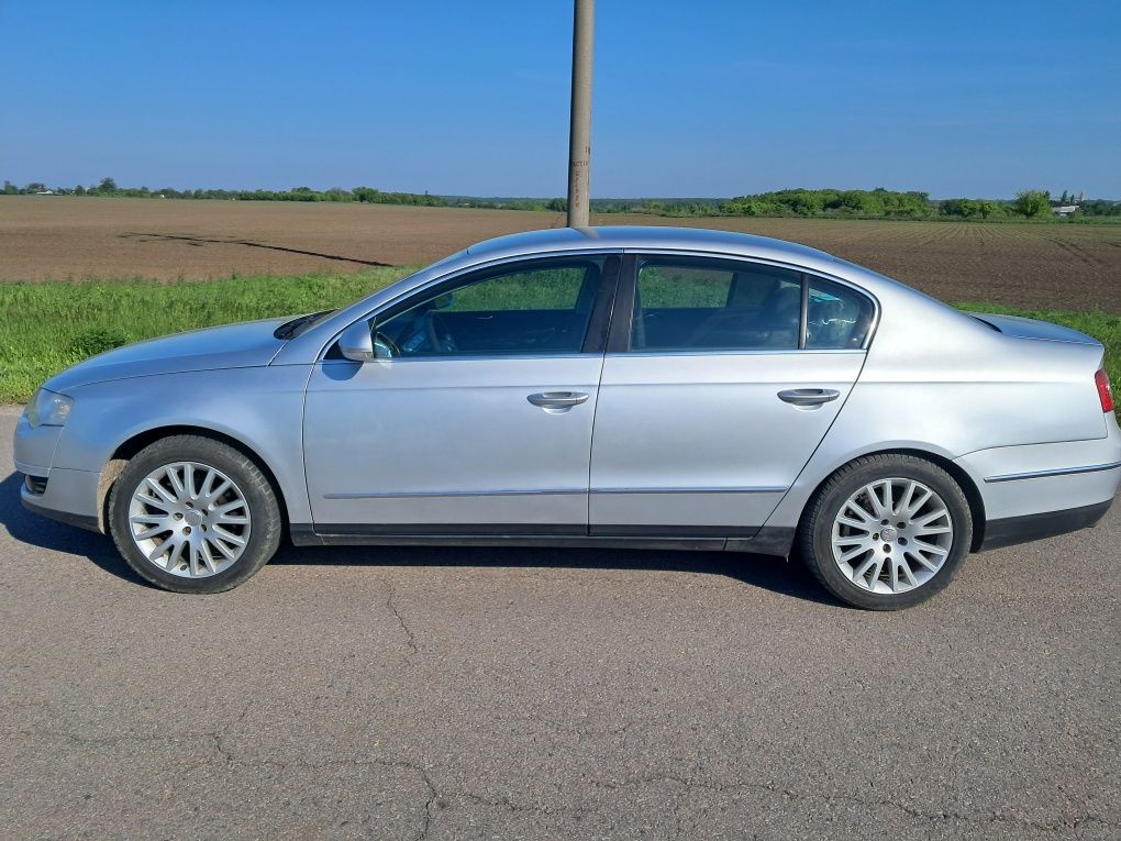 Volkswagen Passat B6 2008р 1.6FSI