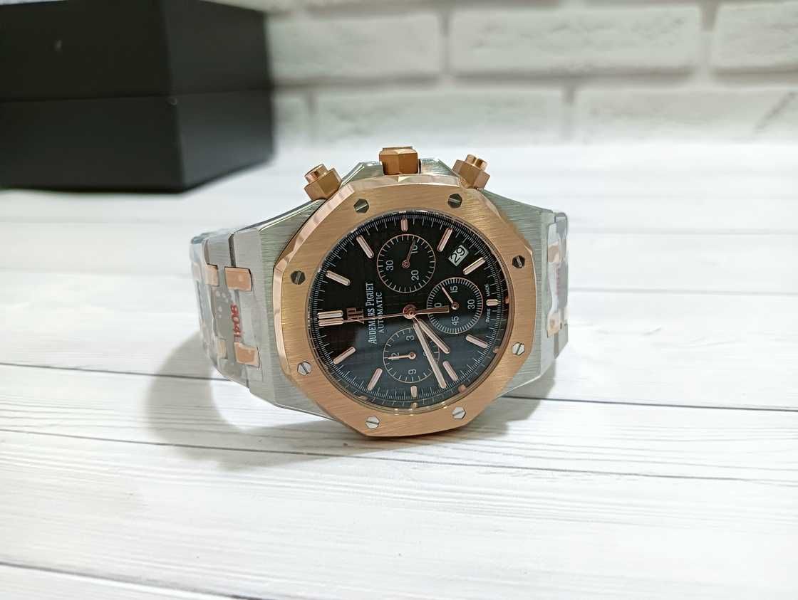 Чоловічий годинник Audemars Piguet AP Royal Oak хронограф.